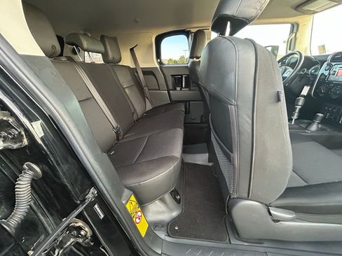 Used 2014 Toyota FJ Cruiser 4WD w/ Upgrade Package image 31