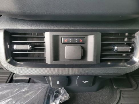 New 2025 Ford F150 Platinum w/ Equipment Group 702A High image 13