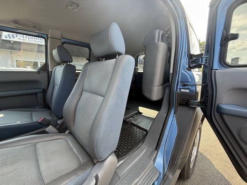 Used 2006 Honda Element LX image 16