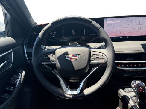 Used 2025 Cadillac CT5 Premium Luxury RWD image 13