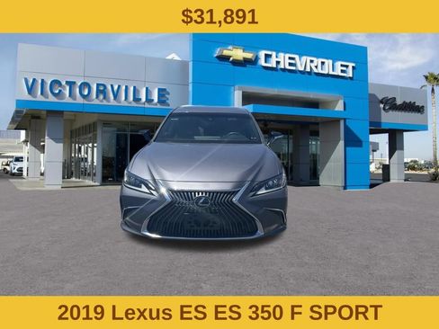 Used 2019 Lexus ES 350 w/ Premium Package FWD image 2