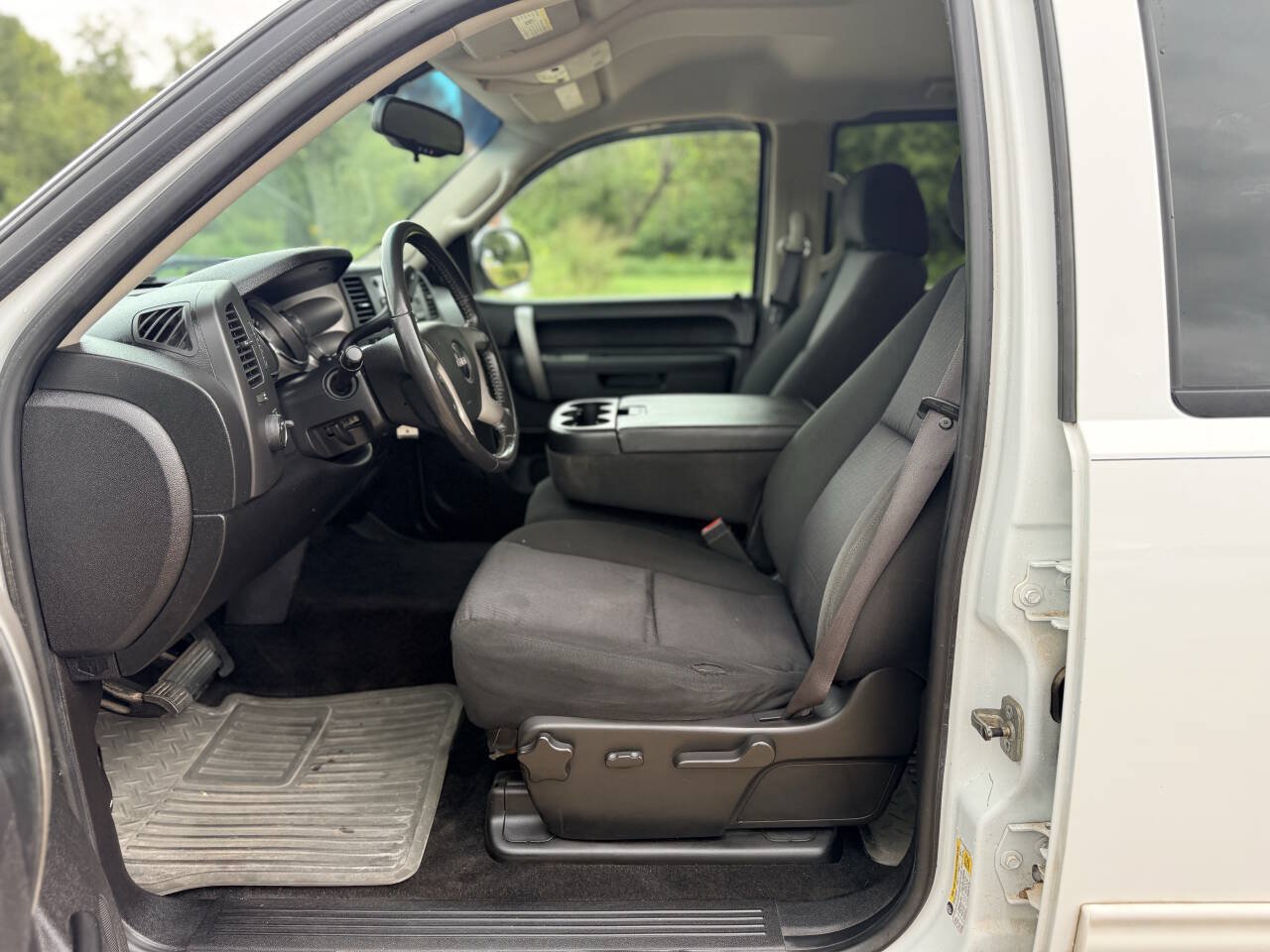 Used 2011 GMC Sierra 1500 SLE w/ Power Tech Package RWD image 11