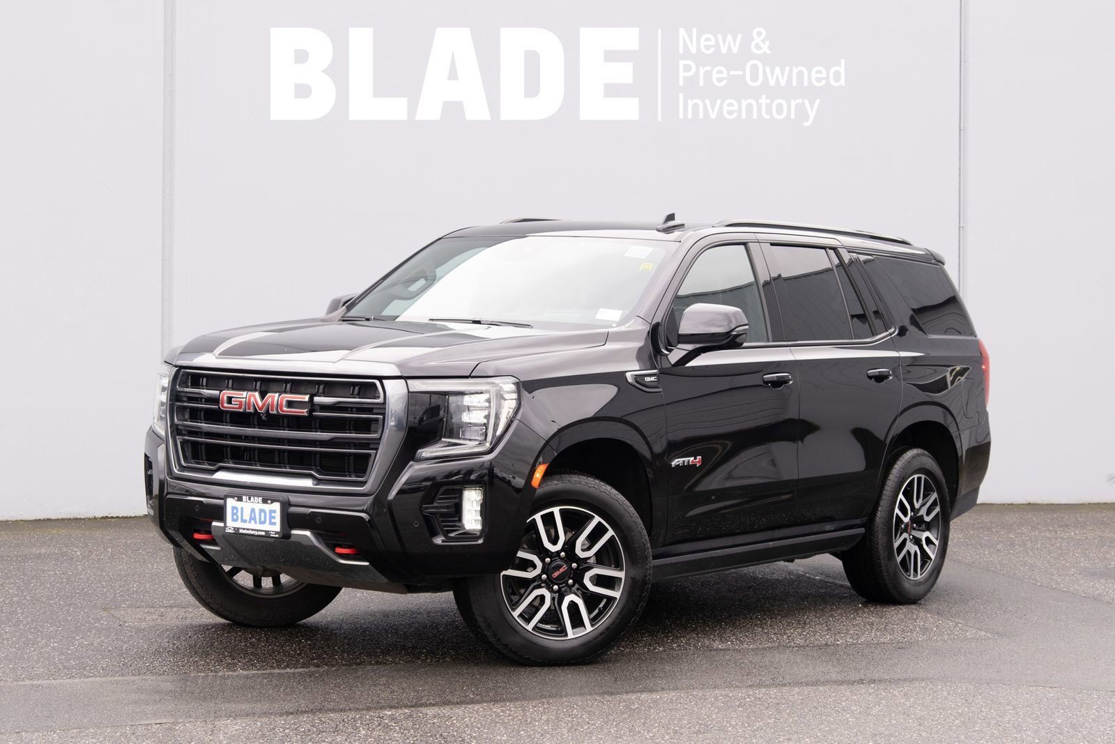 Used 2023 GMC Yukon AT4 w/ AT4 Premium Plus Package AWD/4WD image 1