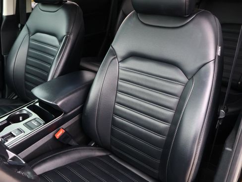 Used 2019 Ford Edge SEL w/ Equipment Group 201A image 13