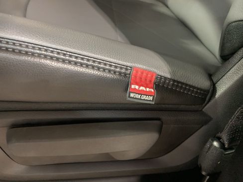 New 2026 RAM 2500 Tradesman AWD/4WD image 7
