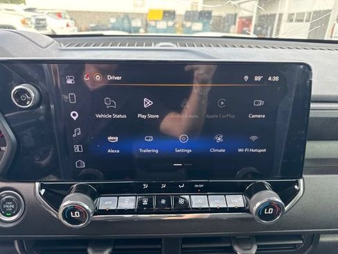 Used 2025 Chevrolet Colorado Trail Boss AWD/4WD image 22