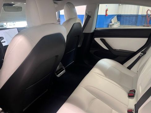 Used 2019 Tesla Model 3 Performance image 18