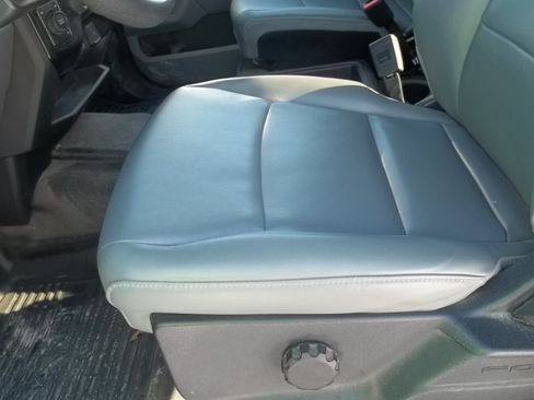 Used 2023 Ford F350 XL w/ XL Driver Assist Package AWD/4WD image 9