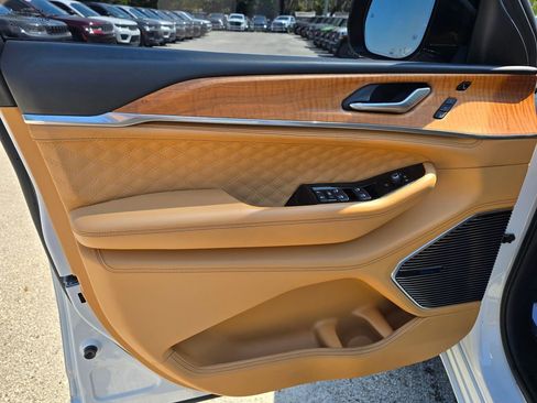 Certified 2022 Jeep Grand Cherokee L Summit image 15