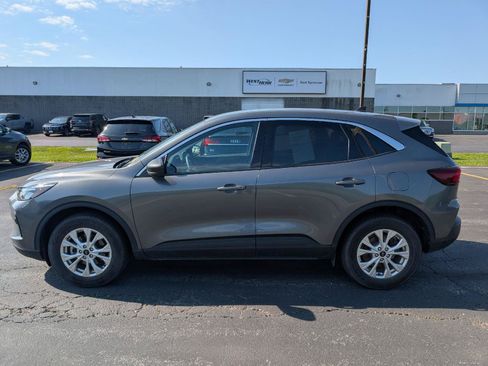 Used 2024 Ford Escape Active AWD/4WD image 10