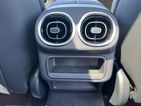New 2026 Mercedes-Benz GLC 300 4MATIC image 21