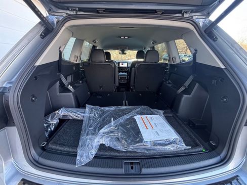 New 2026 Volkswagen Atlas SE image 23