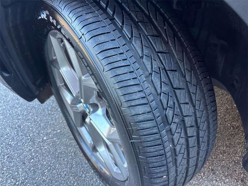 Used 2025 BMW X4 xDrive30i image 10