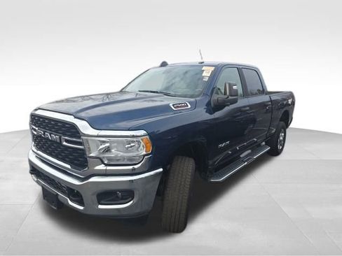 Used 2024 RAM 2500 Big Horn w/ Bed Utility Group image 2