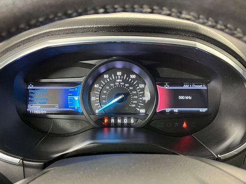 Used 2015 Ford Edge Titanium image 19