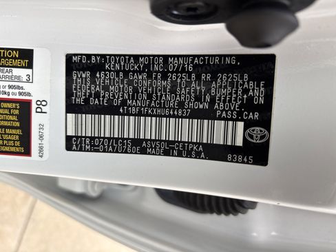 Used 2017 Toyota Camry XSE FWD image 18