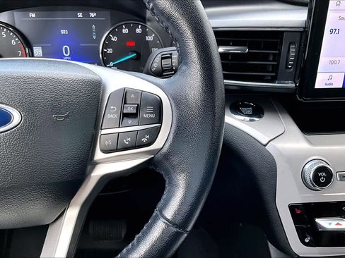 Used 2023 Ford Explorer XLT w/ Equipment Group 202A image 27