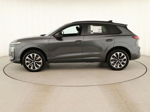 New 2026 Audi Q3 quattro 2.0T AWD/4WD image 2