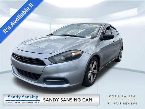 Used 2015 Dodge Dart SXT FWD image 1