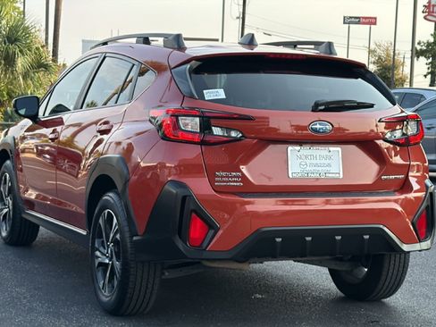 Used 2024 Subaru Crosstrek 2.0i Premium AWD/4WD image 5
