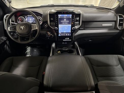 Used 2025 RAM 1500 Big Horn AWD/4WD image 25