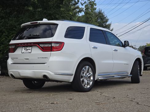 Used 2016 Dodge Durango Citadel w/ Technology Group AWD/4WD image 7