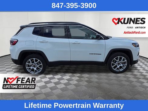 Used 2025 Jeep Compass Limited AWD/4WD image 8