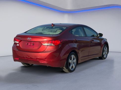 Used 2013 Hyundai Elantra GLS w/ Preferred Pkg FWD image 6