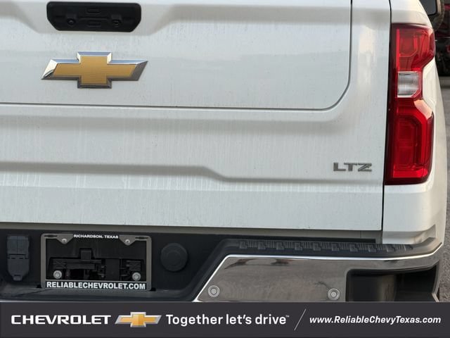 Used 2024 Chevrolet Silverado 1500 LTZ w/ LTZ Premium Texas Edition AWD/4WD image 6