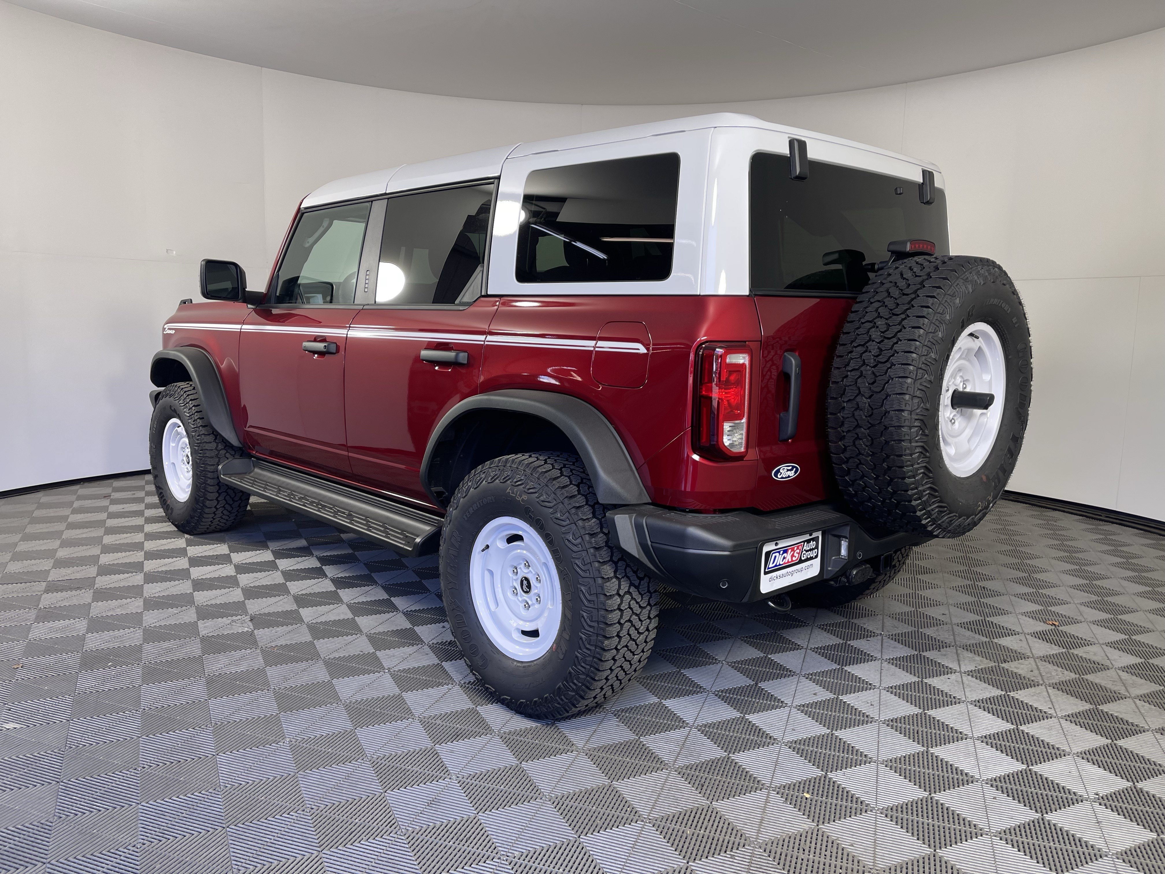 New 2026 Ford Bronco Heritage Edition AWD/4WD image 3