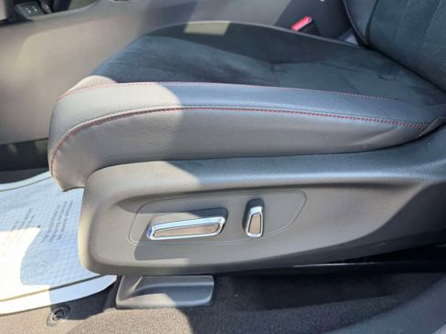 Certified 2025 Acura ADX A-Spec image 18