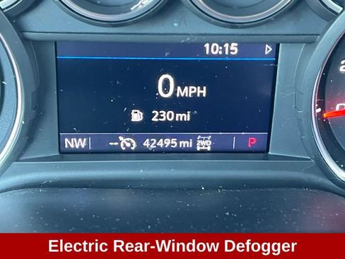 Used 2022 Chevrolet Silverado 1500 LT image 7