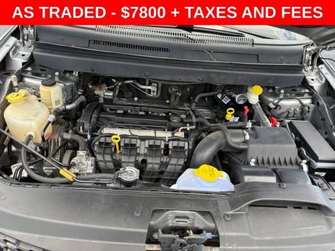 Used 2018 Dodge Journey SE w/ Connectivity Group FWD image 11
