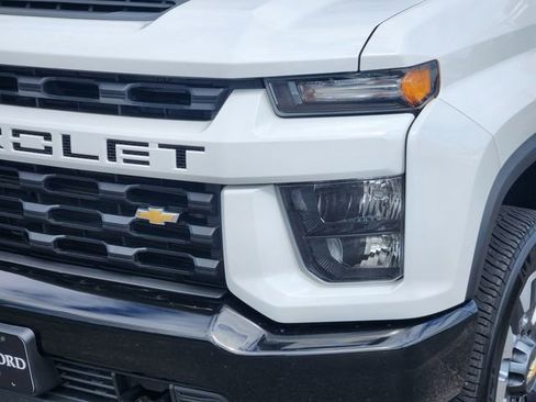 Used 2023 Chevrolet Silverado 2500 Custom w/ Custom Value Package AWD/4WD image 7
