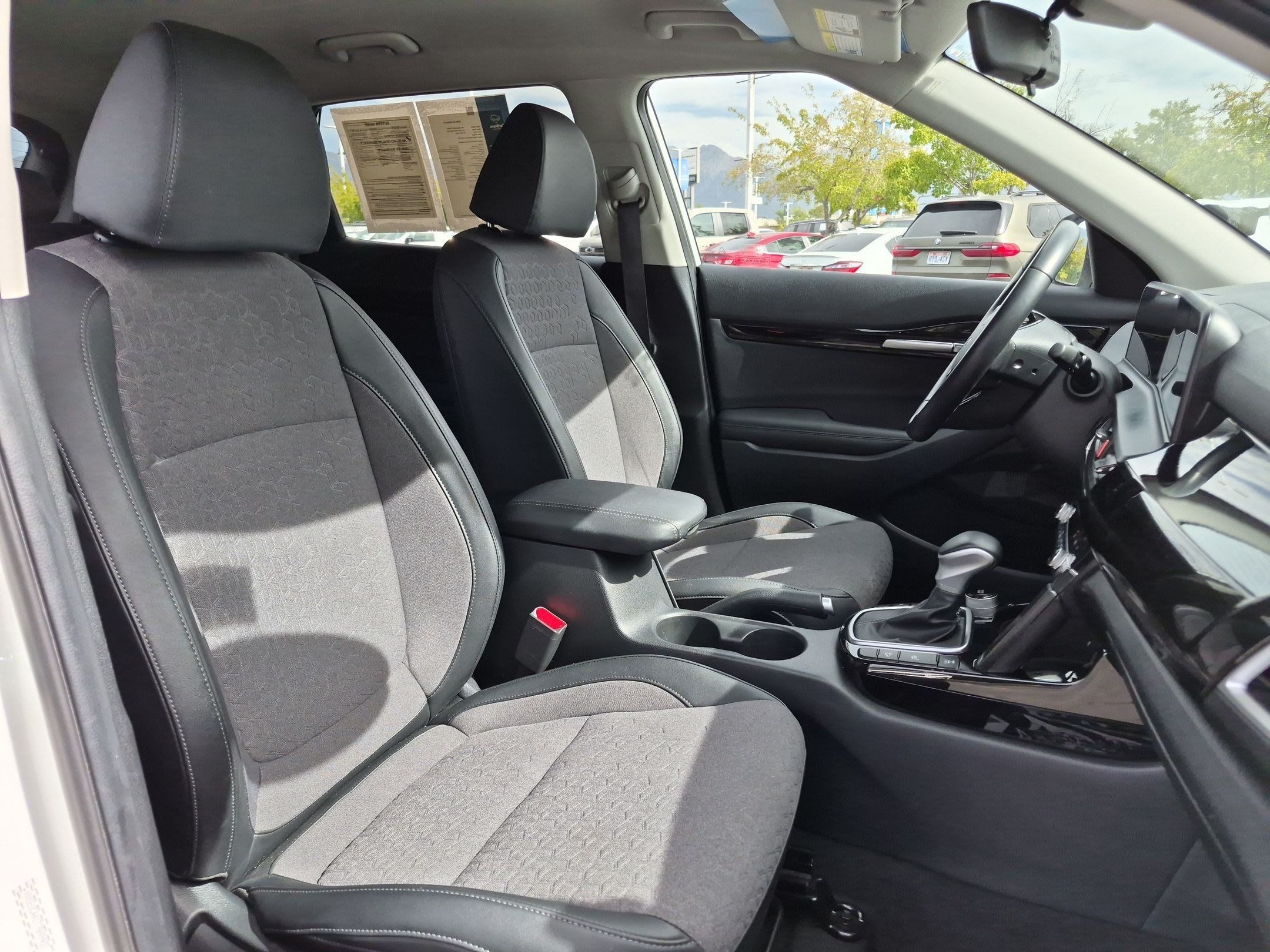 Used 2026 Kia Seltos S AWD/4WD image 30