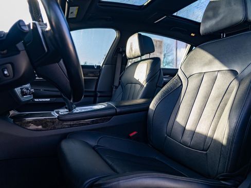 Used 2017 BMW 740e xDrive w/ Executive Package image 23
