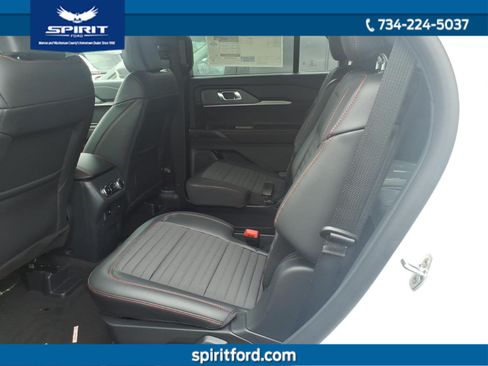 New 2026 Ford Explorer ST-Line AWD/4WD image 6