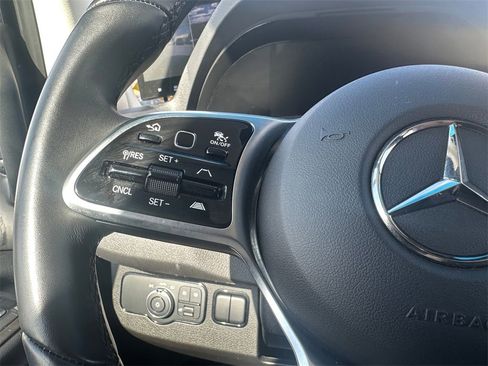 Used 2023 Mercedes-Benz Sprinter 3500 image 17