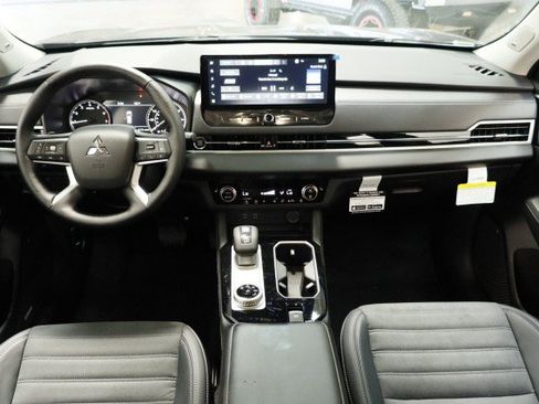 New 2026 Mitsubishi Outlander SE FWD image 20
