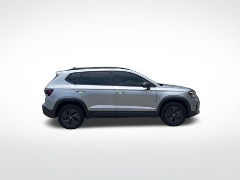 Used 2025 Volkswagen Taos S FWD image 4