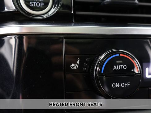 Used 2024 Nissan Pathfinder SL w/ SL Premium Package AWD/4WD image 9