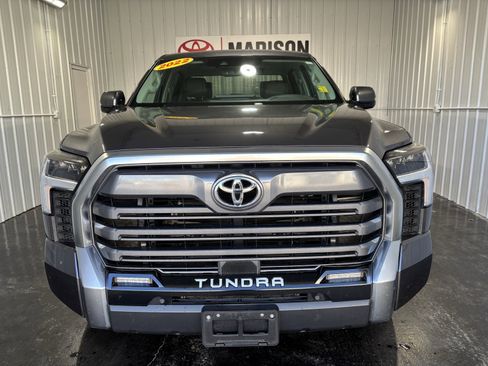Used 2022 Toyota Tundra Limited image 2