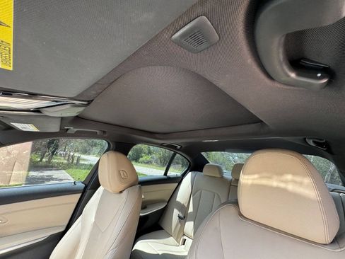 Used 2020 BMW 330i Sedan w/ Convenience Package RWD image 36