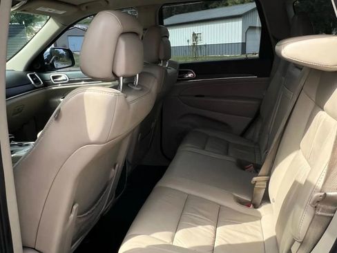 Used 2014 Jeep Grand Cherokee Limited image 10