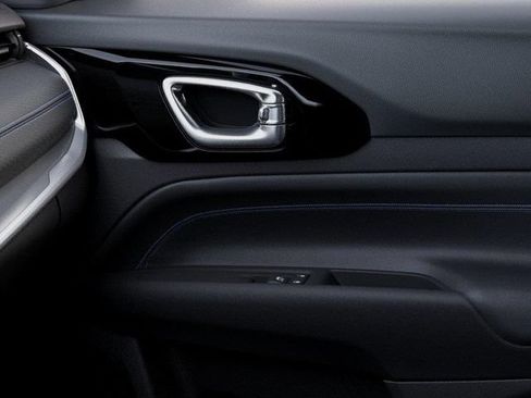 New 2026 Jeep Compass Latitude AWD/4WD image 25
