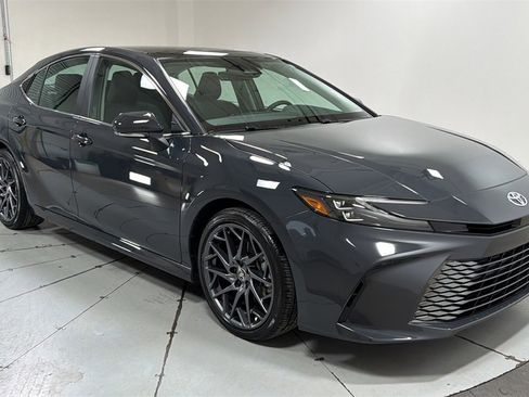 Certified 2025 Toyota Camry XLE image 3