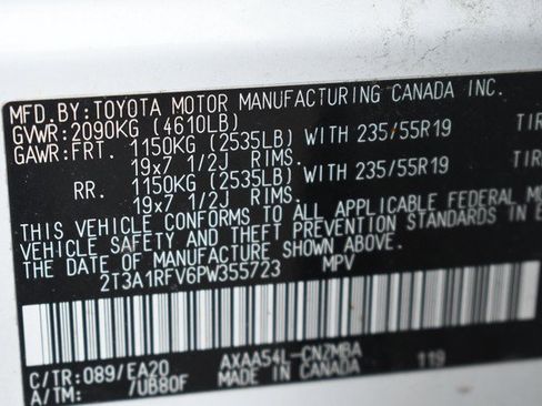 Used 2023 Toyota RAV4 XLE Premium AWD/4WD image 34
