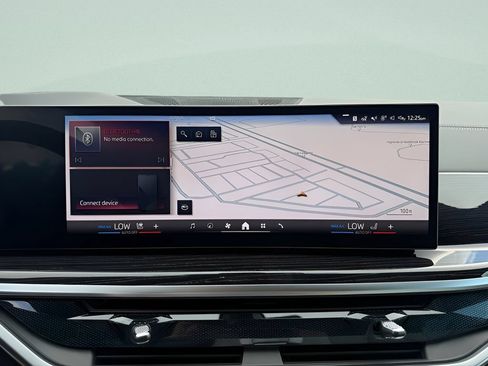 New 2027 BMW X6 xDrive40i AWD/4WD image 17
