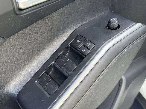 Used 2023 Toyota Highlander XSE AWD/4WD image 34