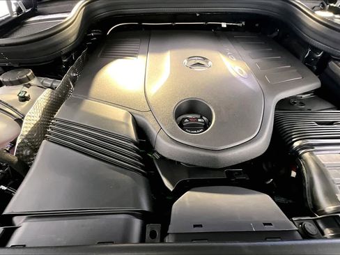 New 2026 Mercedes-Benz GLS 450 4MATIC image 14